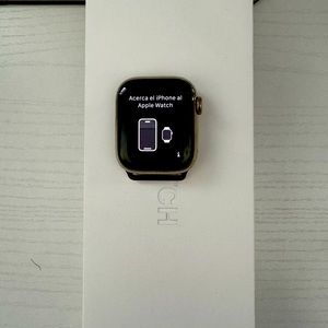 Apple Watch Series 7 Gold Stainless Steel 40mm WiFi only